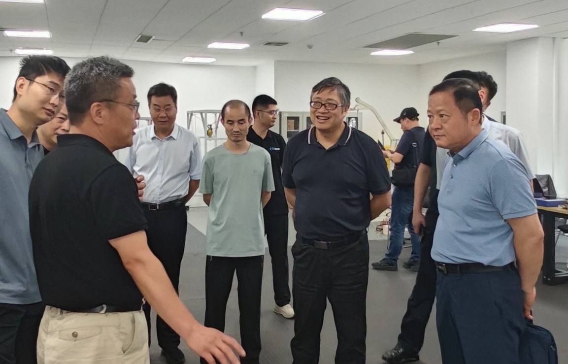 省經信廳領導蒞臨山東優寶特調研新質生產力發展情況